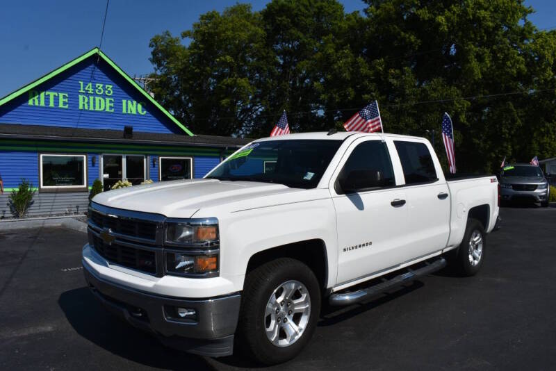 chevrolet silverado 1500 2014 3GCUKREH7EG381413 image chevrolet silverado 1500 2014 3GCUKREH7EG381413 image